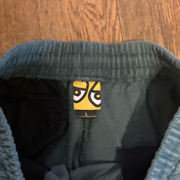 Krooked corduroy skater pants - Picture 3 of 4